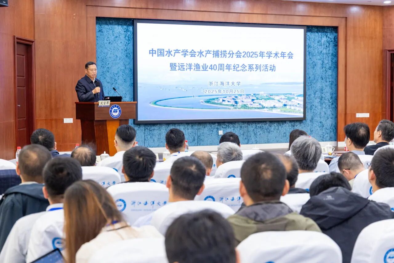 90905fe15e98d8cfcb57fd59495b0b1b.jpg 90905fe15e98d8cfcb57fd59495b0b1b.jpg