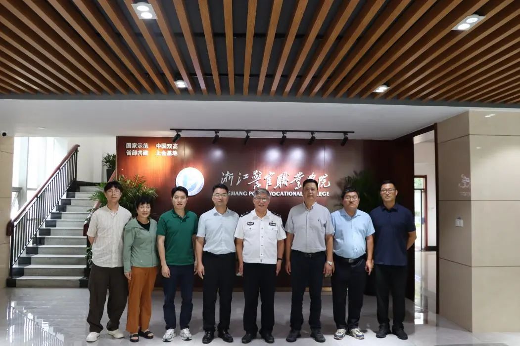 f66f3bf32c63c8df03b5c3b8647b9d46.jpg f66f3bf32c63c8df03b5c3b8647b9d46.jpg