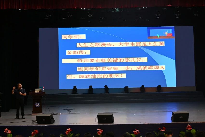 2205cca46ee7bc2490226693e7ef7723.jpg 2205cca46ee7bc2490226693e7ef7723.jpg